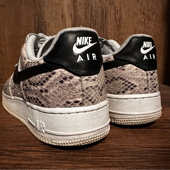 Nike Air Force 1 07 Premium/Air Premium/White/Bq4424-100 Sz Men’s 8.5 Women’s 10 - Picture 4 of 9